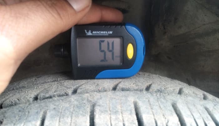 2018 Maruti Wagon R 1.0 LXI CNG, CNG, Manual, 1,36,202 km, tyre
