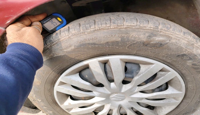 2017 Maruti Dzire VXI, Petrol, Manual, 94,542 km, tyre