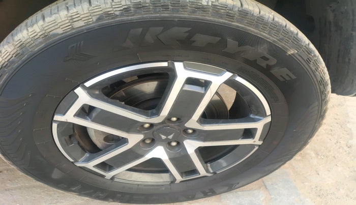 2024 Mahindra Thar Roxx MX5 Diesel AT 2WD, Diesel, Automatic, 29,760 km, tyre