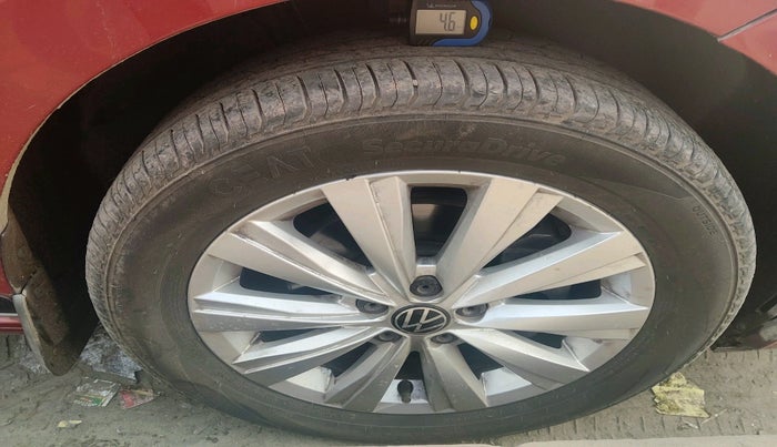 2024 Volkswagen VIRTUS Highline Plus 1.0 TSI MT, Petrol, Manual, 28,312 km, tyre