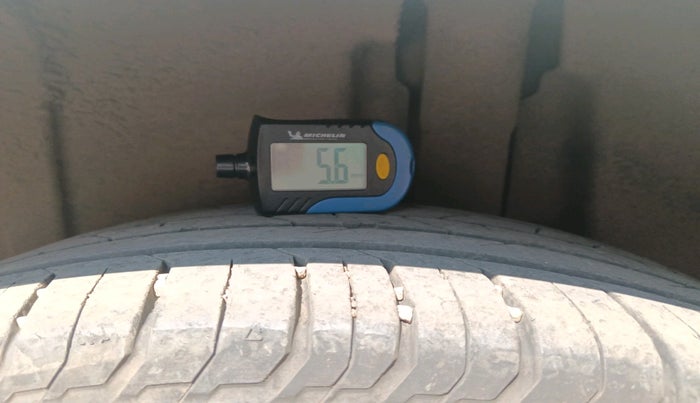 2022 Skoda SLAVIA AMBITION 1.0L TSI MT, Petrol, Manual, 89,252 km, tyre