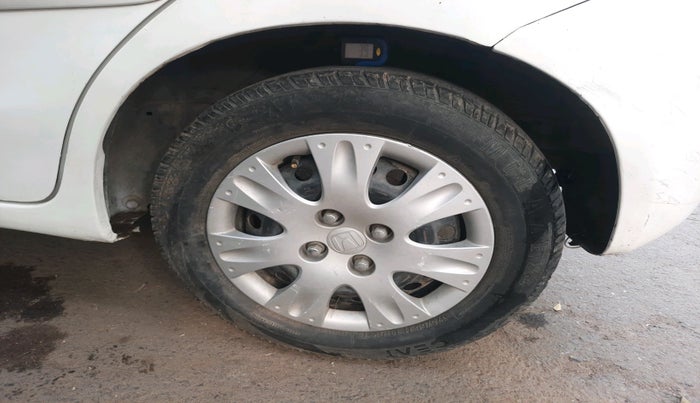 2012 Honda Brio S MT, Petrol, Manual, 41,641 km, tyre