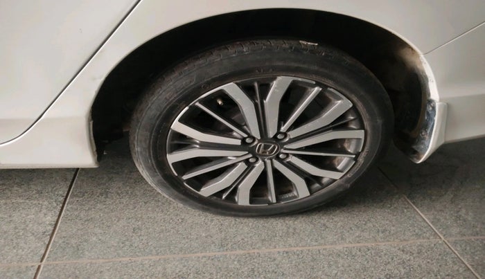 2017 Honda City 1.5L I-DTEC VX, Diesel, Manual, 83,986 km, tyre