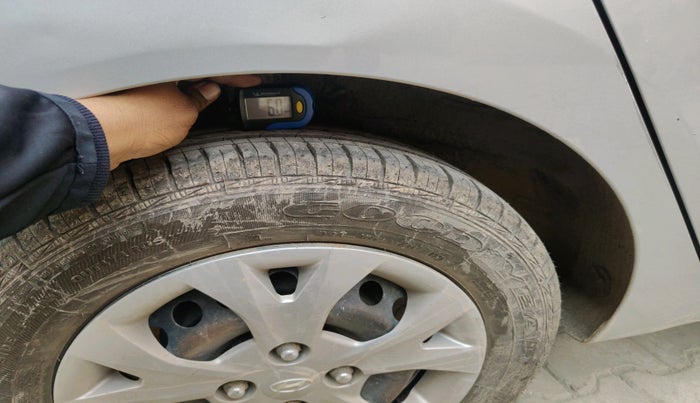 2016 Hyundai Grand i10 MAGNA 1.2 KAPPA VTVT, Petrol, Manual, 53,843 km, tyre