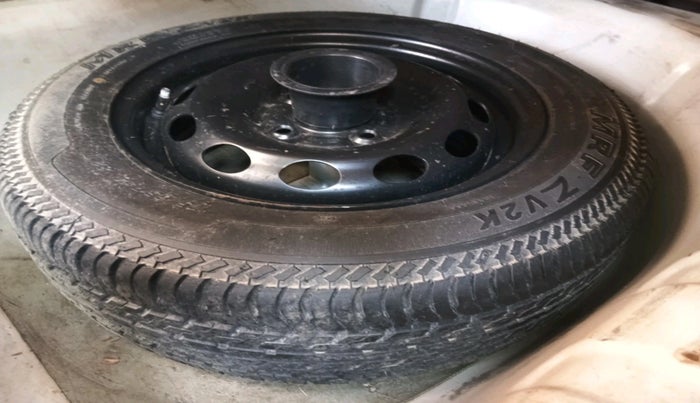 2011 Ford Fiesta Classic CLXI 1.6 PETROL, Petrol, Manual, 89,862 km, tyre