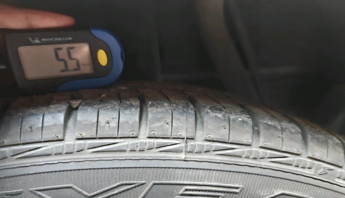 2015 Maruti Celerio ZXI, Petrol, Manual, 63,804 km, tyre