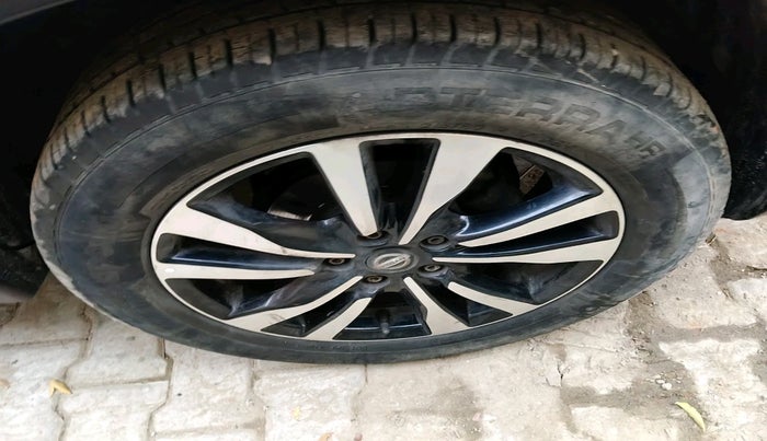 2020 Nissan Kicks XV 1.5, Petrol, Manual, 50,769 km, tyre