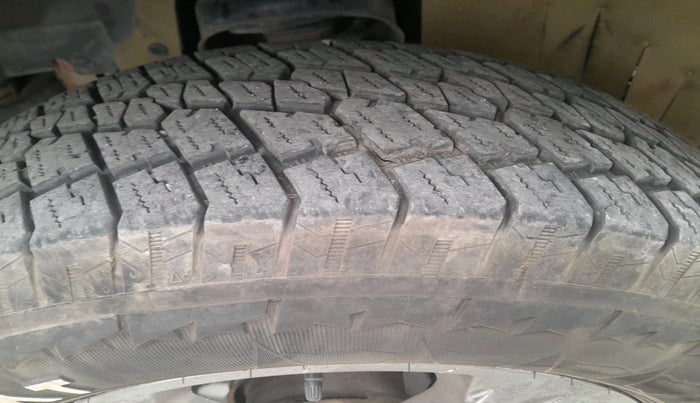 2021 Mahindra Thar LX HARD TOP 4WD MT, Diesel, Manual, 87,854 km, tyre