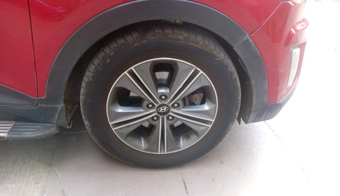 2016 Hyundai Creta SX PLUS AT 1.6 DIESEL, Diesel, Automatic, 1,01,967 km, tyre