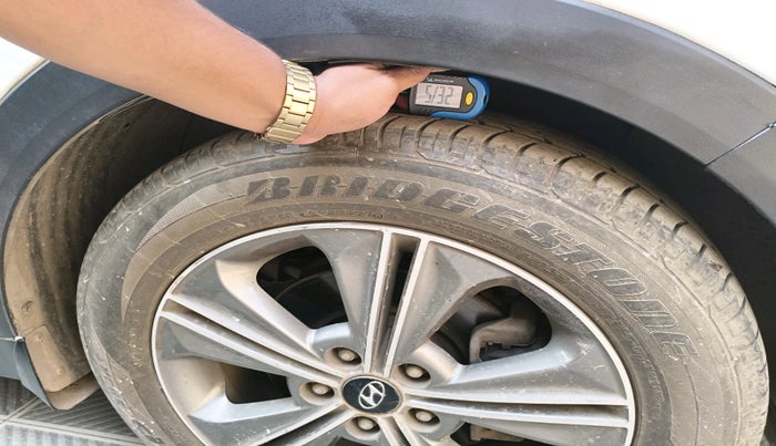 2017 Hyundai Creta SX PLUS AT 1.6 PETROL, Petrol, Automatic, 65,902 km, tyre