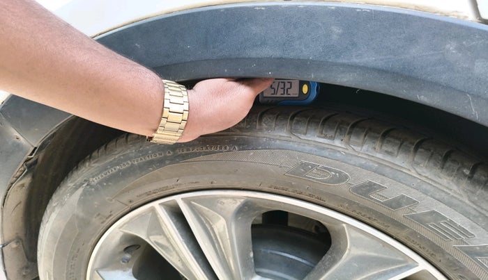 2017 Hyundai Creta SX PLUS AT 1.6 PETROL, Petrol, Automatic, 65,902 km, tyre