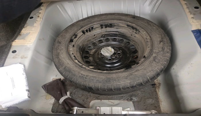 2015 Honda City 1.5L I-VTEC VX, Petrol, Manual, 19,932 km, tyre