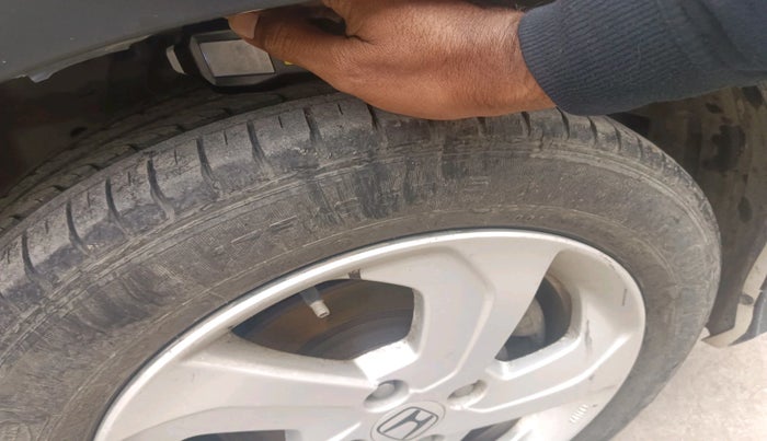 2015 Honda City 1.5L I-VTEC VX, Petrol, Manual, 19,932 km, tyre