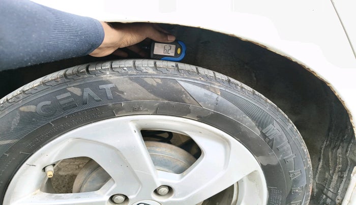 2014 Honda City 1.5L I-DTEC VX, Diesel, Manual, 1,20,419 km, tyre