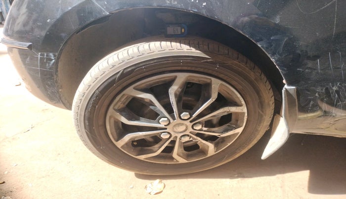 2010 Tata Manza AURA SAFIRE, Petrol, Manual, 1,28,571 km, tyre