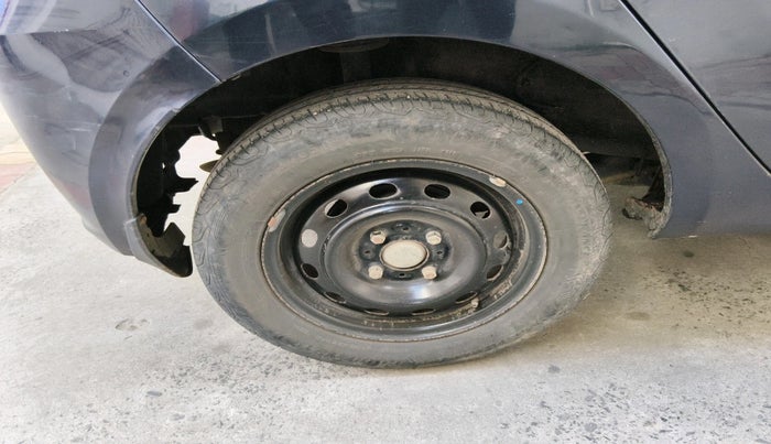 2022 Tata Tiago XT CNG, Petrol, Manual, 40,650 km, tyre