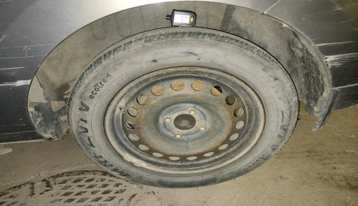 2015 Renault Lodgy 85 PS RXL, Diesel, Manual, 1,93,635 km, tyre