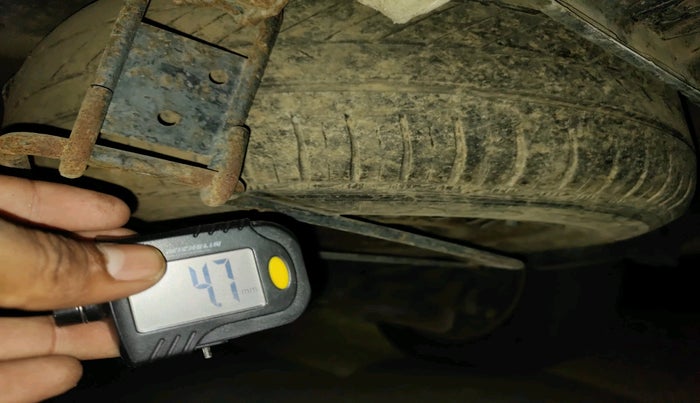 2015 Renault Lodgy 85 PS RXL, Diesel, Manual, 1,93,635 km, tyre