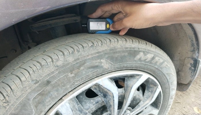 2018 Tata Tiago XT PETROL, Petrol, Manual, 1,23,880 km, tyre