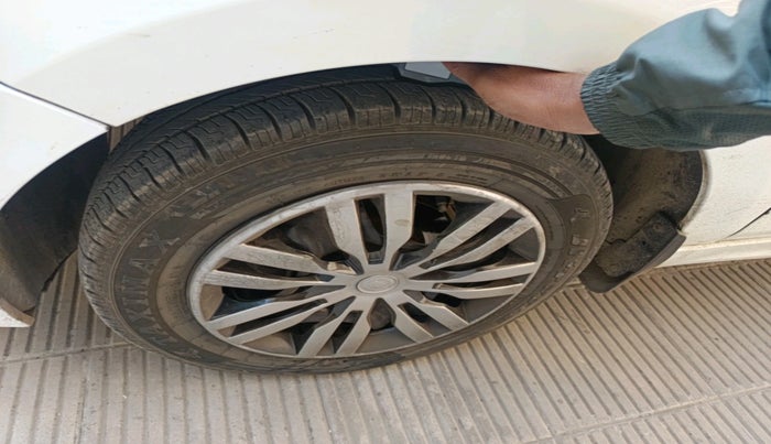 2023 Tata TIGOR XZ PLUS CNG, Petrol, Manual, 69,807 km, tyre