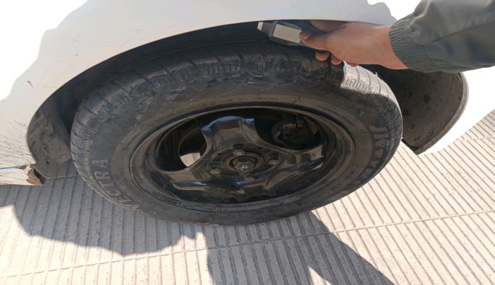 2023 Tata TIGOR XZ PLUS CNG, Petrol, Manual, 69,807 km, tyre