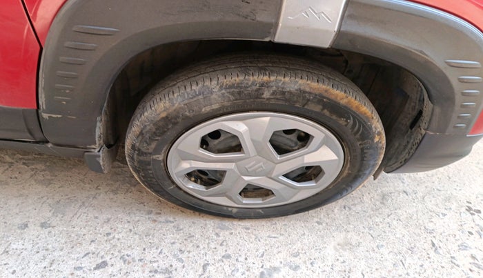 2024 Maruti BREZZA VXI S-CNG, Petrol, Manual, 41,828 km, tyre