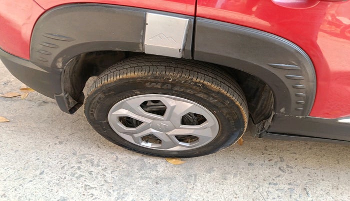 2024 Maruti BREZZA VXI S-CNG, Petrol, Manual, 41,828 km, tyre