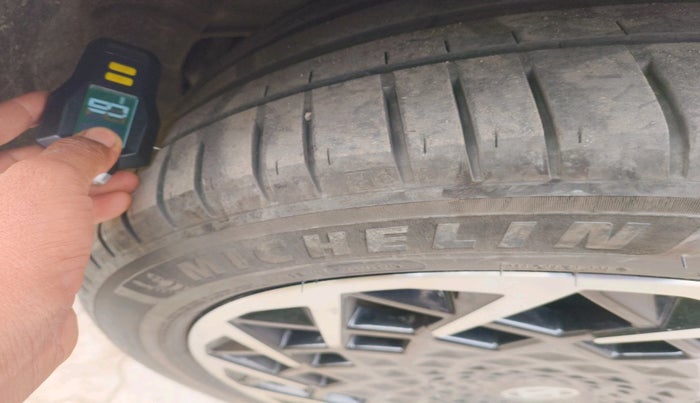 2023 Hyundai IONIQ 5 RWD, Electric, Automatic, 43,384 km, tyre