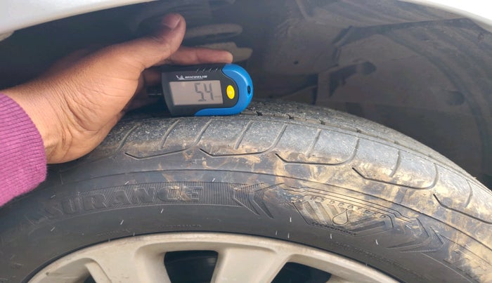 2016 Maruti Swift Dzire ZDI AMT, Diesel, Automatic, 99,626 km, tyre