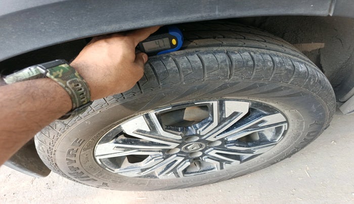 2021 Renault Kiger RXZ TURBO MT, Petrol, Manual, 39,914 km, tyre