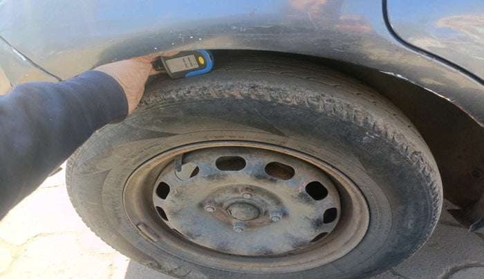 2012 Ford Figo EXI 1.4 DIESEL, Diesel, Manual, 2,02,709 km, tyre