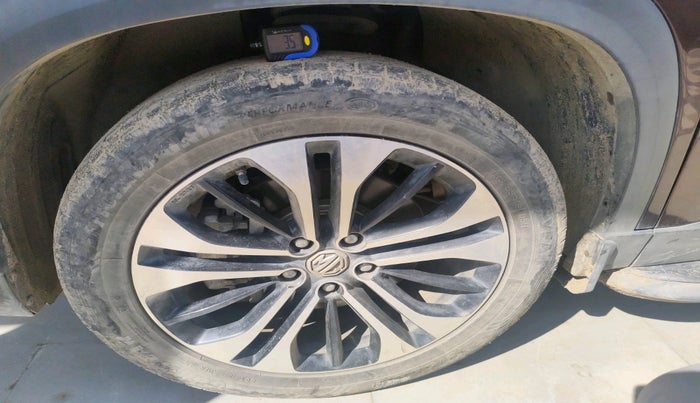 2021 MG HECTOR SMART 2.0 DIESEL, Diesel, Manual, 33,561 km, tyre