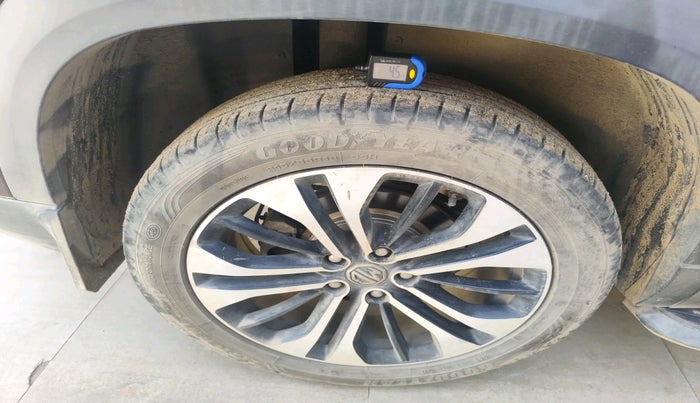 2021 MG HECTOR SMART 2.0 DIESEL, Diesel, Manual, 33,561 km, tyre