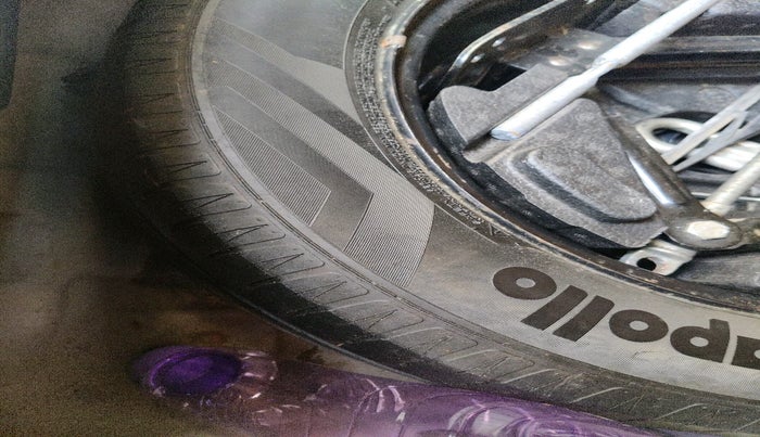 2018 Tata NEXON XZ PLUS DIESEL, Diesel, Manual, 84,741 km, tyre