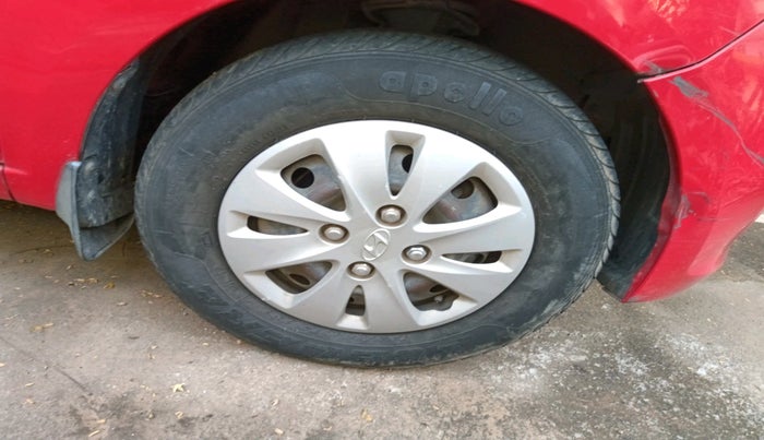 2012 Hyundai i10 SPORTZ 1.2, Petrol, Manual, 42,123 km, tyre