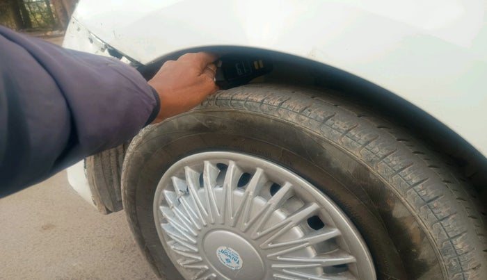 2015 Hyundai Eon D-LITE+, Petrol, Manual, 99,729 km, tyre