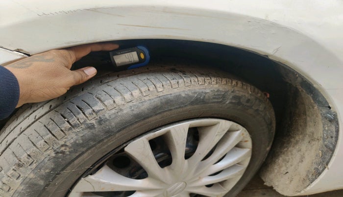 2017 Maruti Ciaz DELTA 1.4 MT PETROL, Petrol, Manual, 67,062 km, tyre