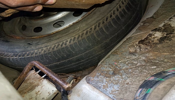 2011 Tata Indica EV2 LX, Diesel, Manual, 1,22,849 km, tyre