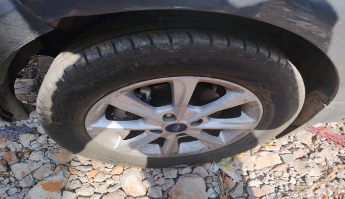 2021 Ford Ecosport TITANIUM 1.5L DIESEL, Diesel, Manual, 61,468 km, tyre