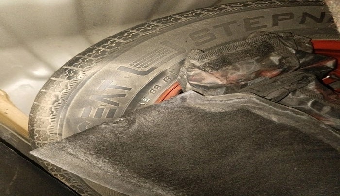 2023 Nissan MAGNITE XV MT, Petrol, Manual, 1,10,551 km, tyre