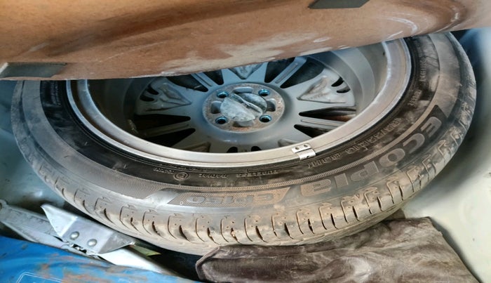 2017 Honda City 1.5L I-DTEC ZX, Diesel, Manual, 1,41,453 km, tyre