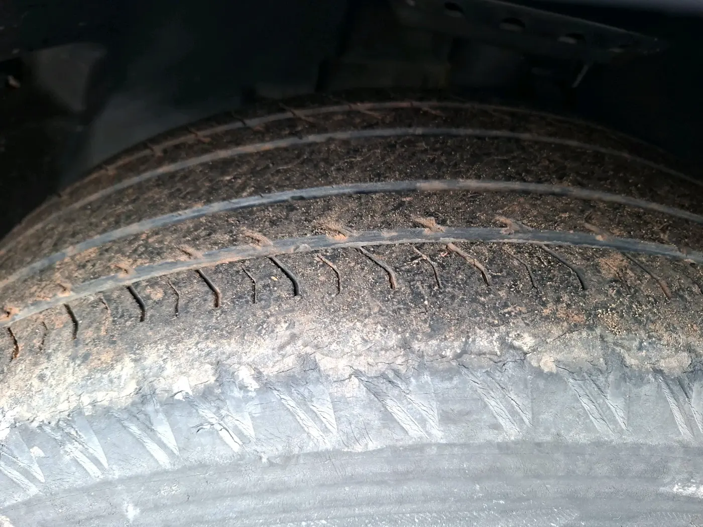 2021 Tata Safari XZA PLUS, Diesel, Automatic, 59,596 km, tyre