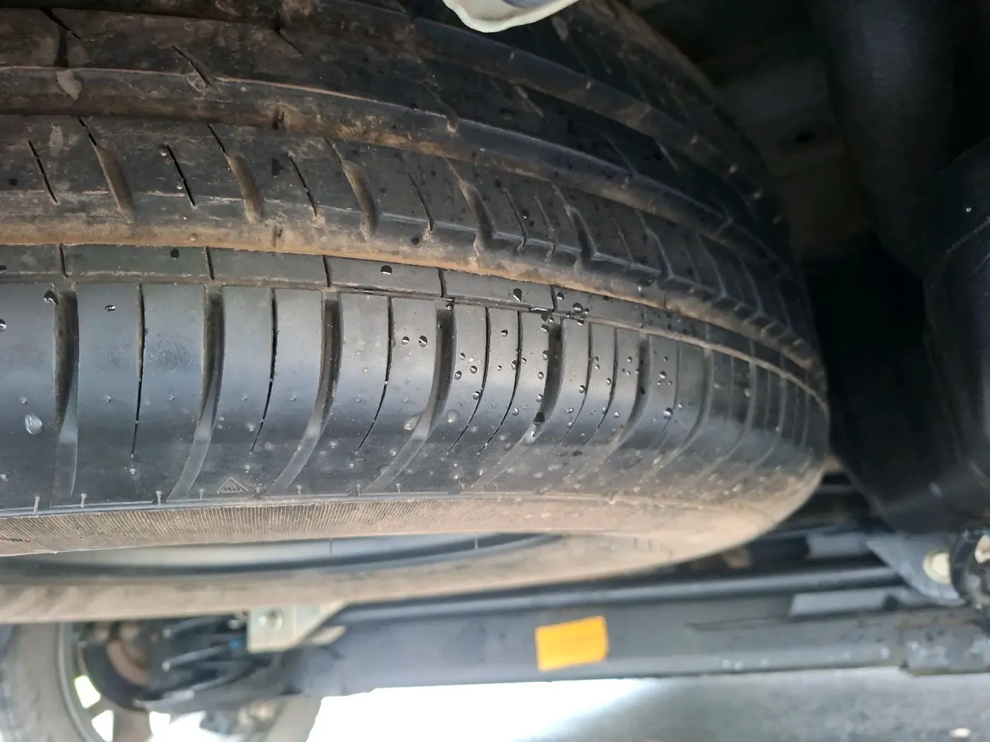 2021 Tata Safari XZA PLUS, Diesel, Automatic, 59,596 km, tyre