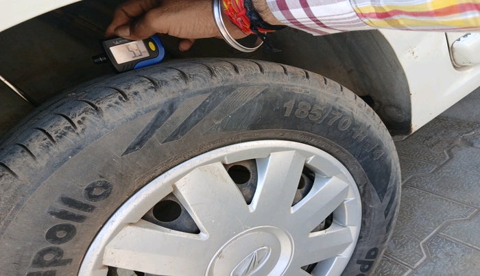 2011 Mahindra Verito 1.5 D4 BS III, Diesel, Manual, 1,52,605 km, tyre