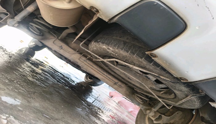 2016 Renault Duster 85 PS RXZ DIESEL, Diesel, Manual, 3,20,008 km, tyre