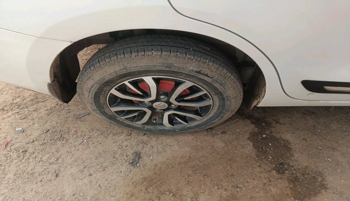 2022 Maruti Dzire VXI CNG, Petrol, Manual, 61,398 km, tyre