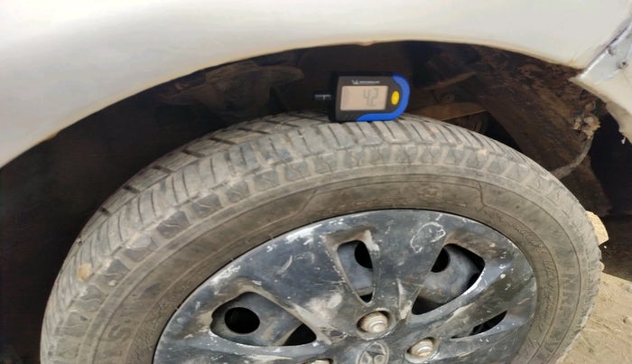 2012 Hyundai i10 MAGNA 1.1 LPG, Petrol, Manual, 86,413 km, tyre