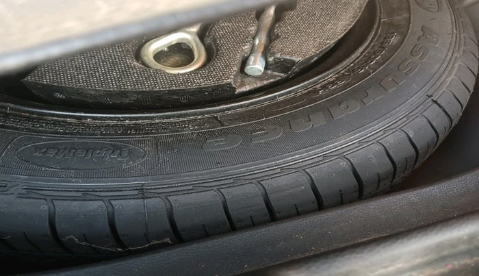 2022 Honda WR-V 1.2L I-VTEC VX MT, Petrol, Manual, 42,144 km, tyre