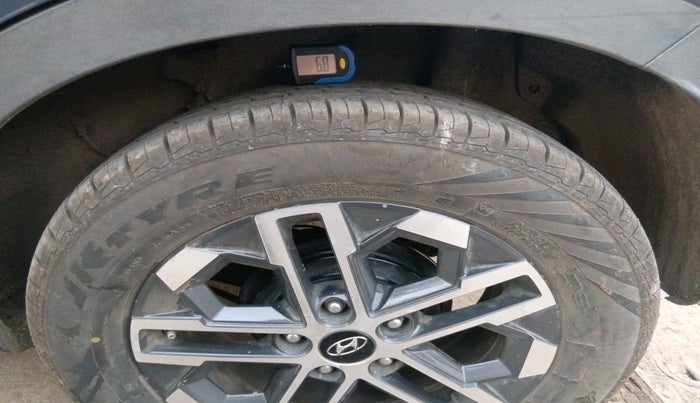 2022 Hyundai VENUE SX (O) 1.0 TURBO DCT, Petrol, Automatic, 76,342 km, tyre