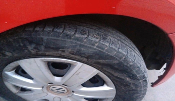 2011 Volkswagen Polo TRENDLINE 1.2L PETROL, Petrol, Manual, 1,18,699 km, tyre